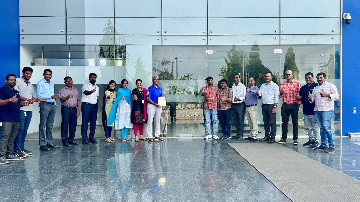 Sri City Team Celebrates Diamond Award for Safety Excellence and holding certificates. 